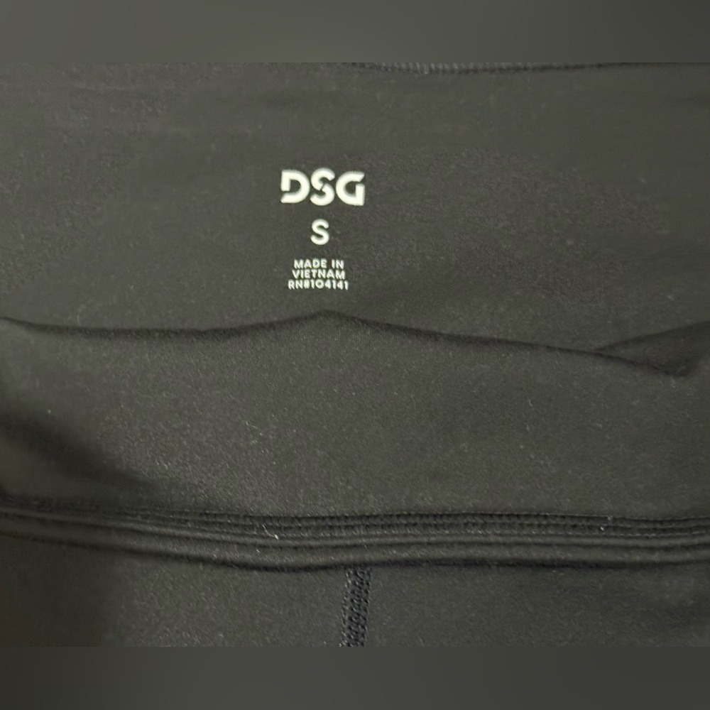 DSG Women’s Momentum 7/8 Length Leggings Bundle of 2 Dark Grey & Black, NWOTs  S - Picture 10 of 10